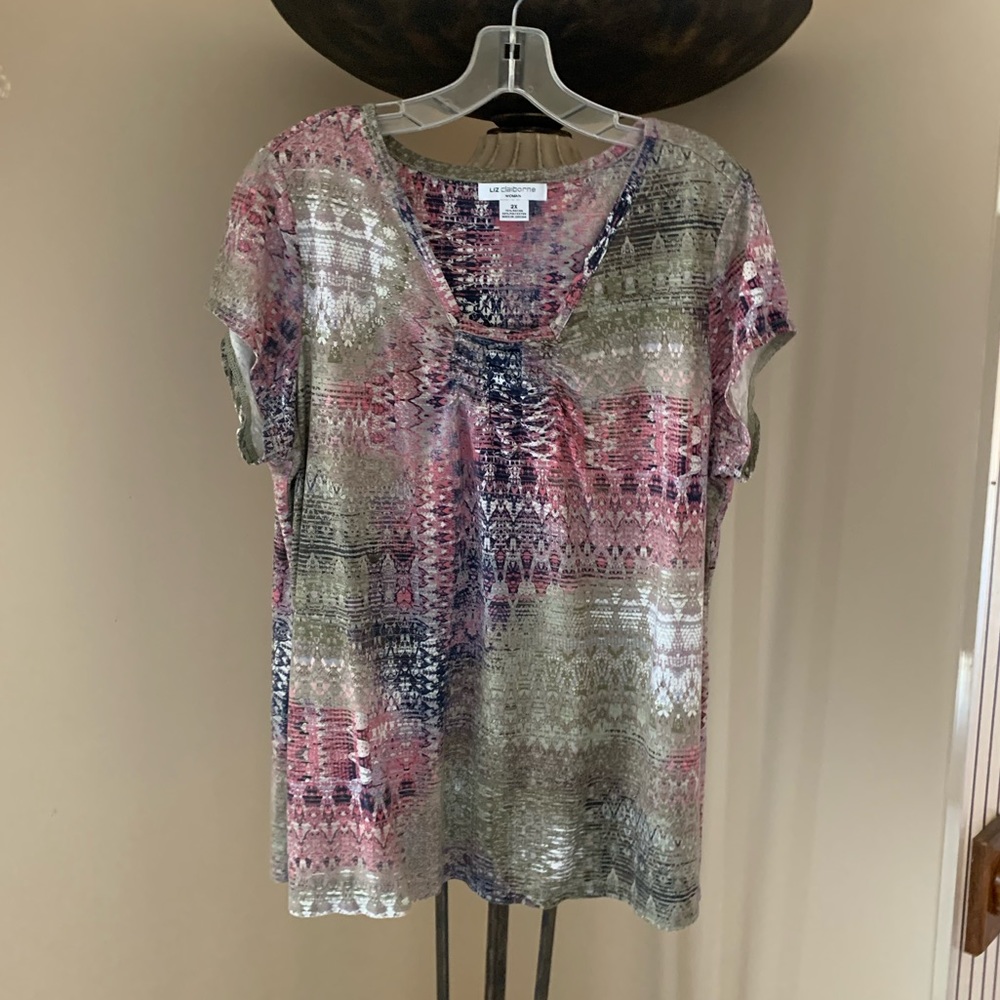 Liz Claiborne Woman Tee